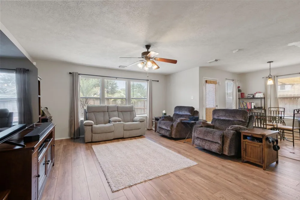 2906 Landing Edge Lane Lane League City, TX 77539