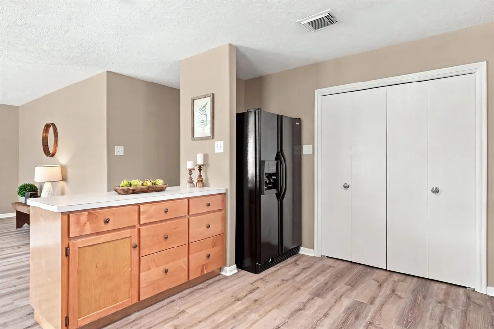 8836 E Buffalo Circle Willis, TX 77378