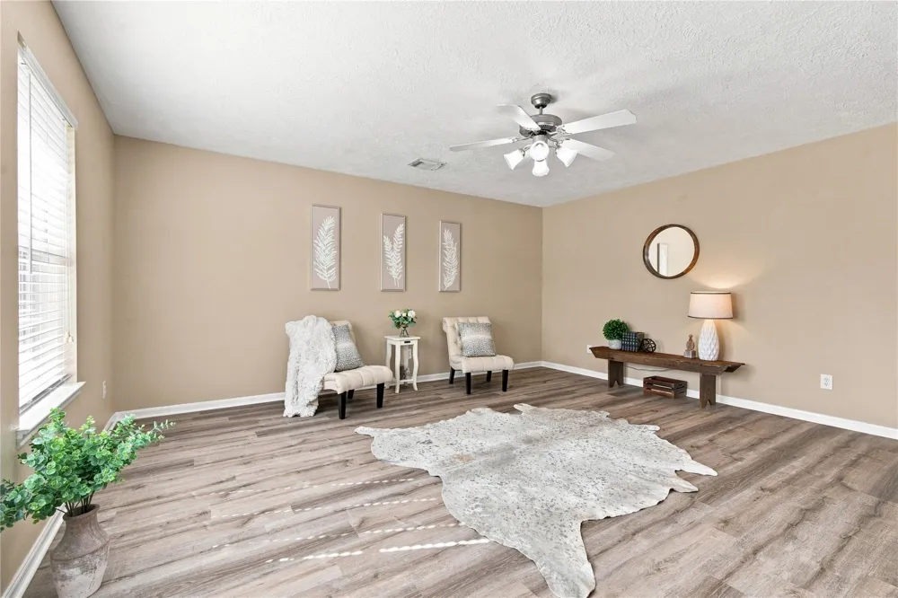 8836 E Buffalo Circle Willis, TX 77378