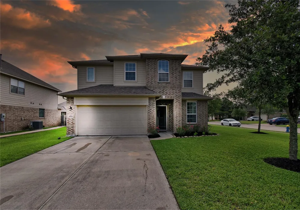 9919 Silver Terrace Drive Rosharon, TX 77583