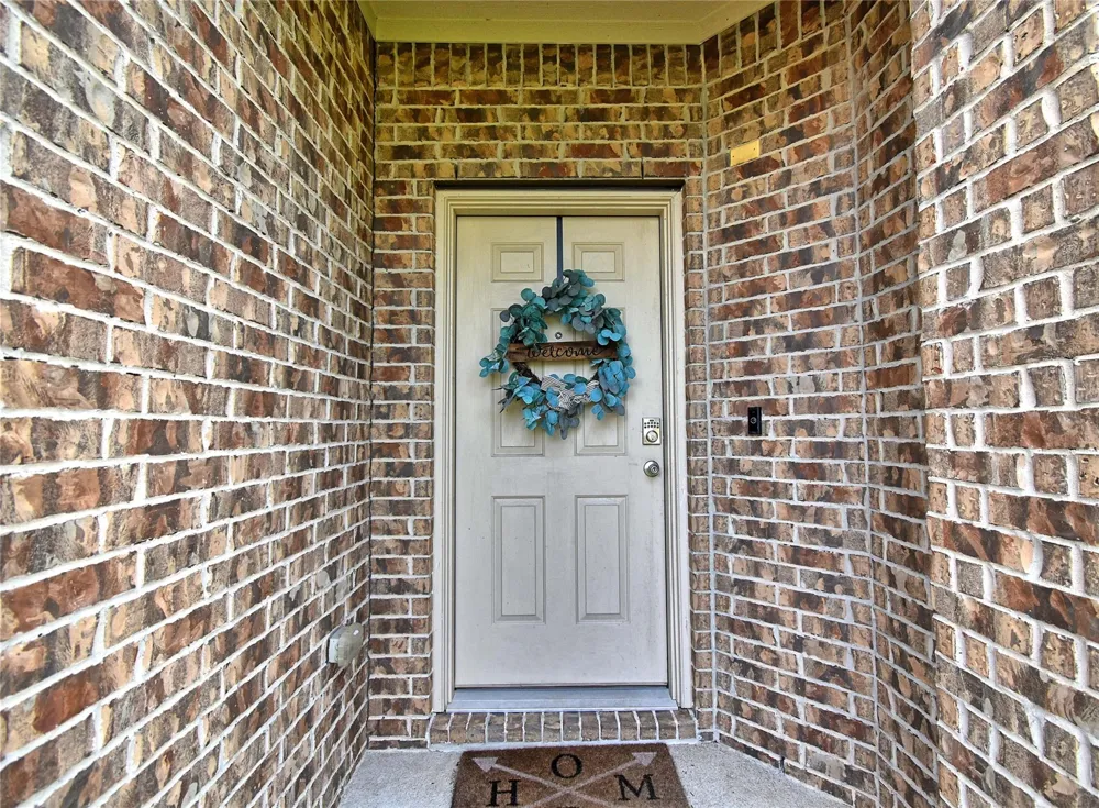9919 Silver Terrace Drive Rosharon, TX 77583