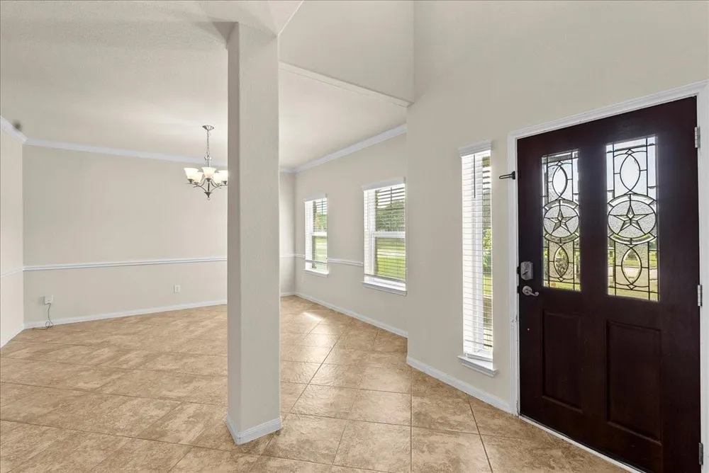 11815 Eagle Ridge Drive Mont Belvieu, TX 77535