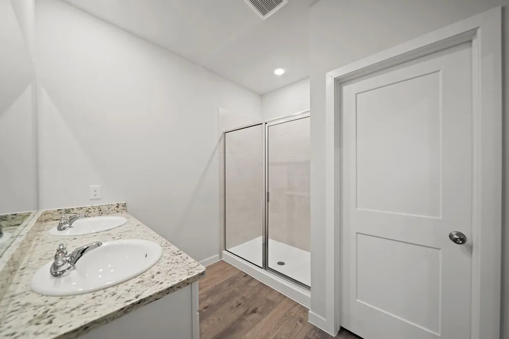 310 Amy Street Angleton, TX 77515