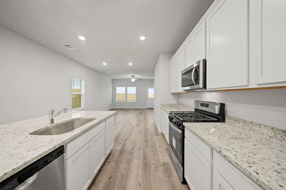 310 Amy Street Angleton, TX 77515