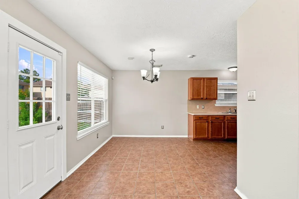 7203 Lazy Summer Court Magnolia, TX 77354