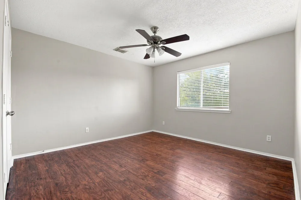 7203 Lazy Summer Court Magnolia, TX 77354