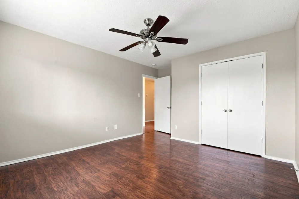 7203 Lazy Summer Court Magnolia, TX 77354
