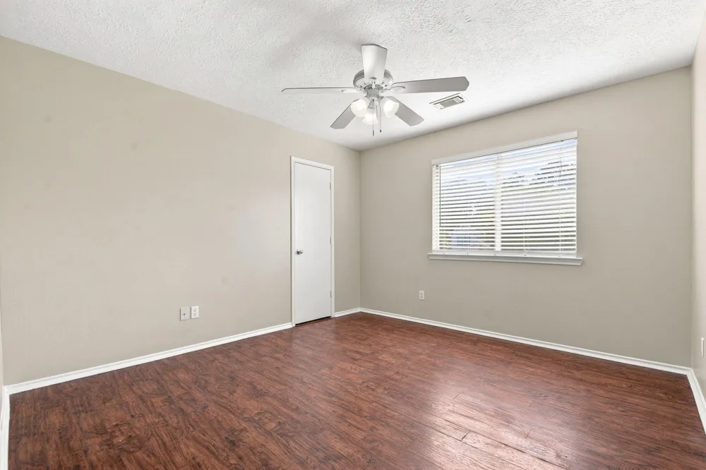 7203 Lazy Summer Court Magnolia, TX 77354