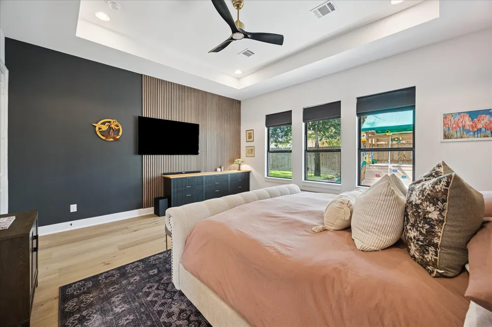 1313 Thornton Road Houston, TX 77018