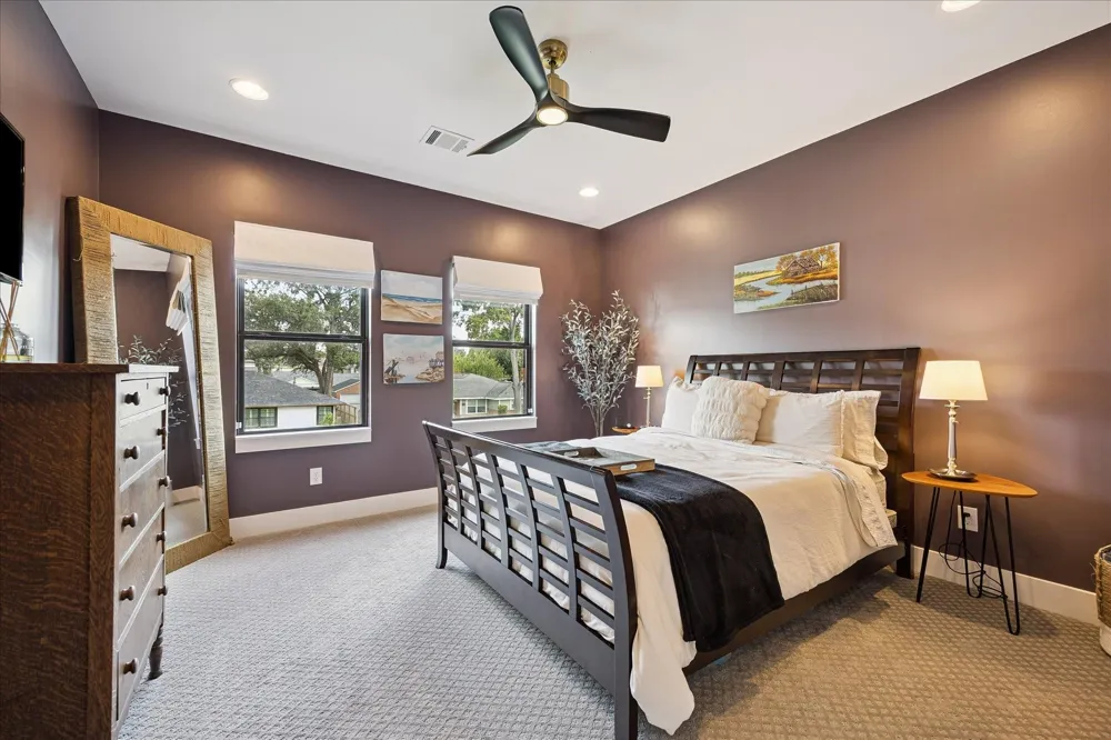1313 Thornton Road Houston, TX 77018
