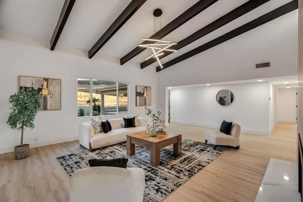 12674 Metate Ln Poway, CA 92064