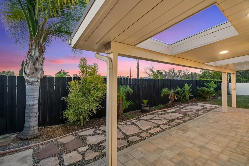 12674 Metate Ln Poway, CA 92064