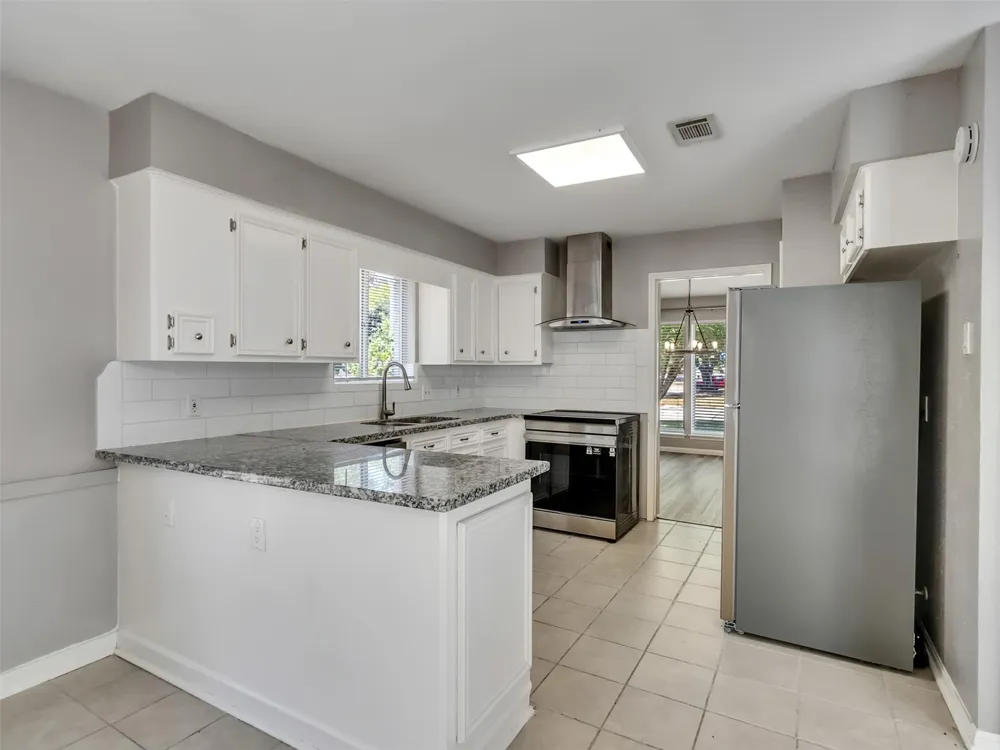 22939 Spring Willow Drive Tomball, TX 77375