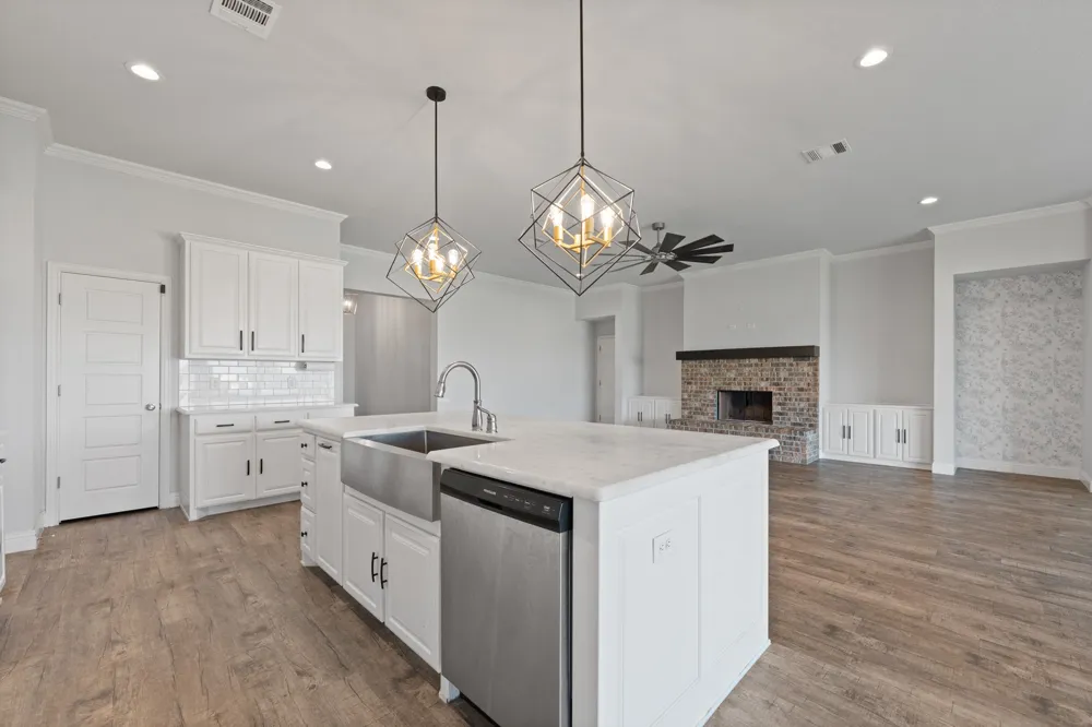 125 Treys Way Godley, TX 76044