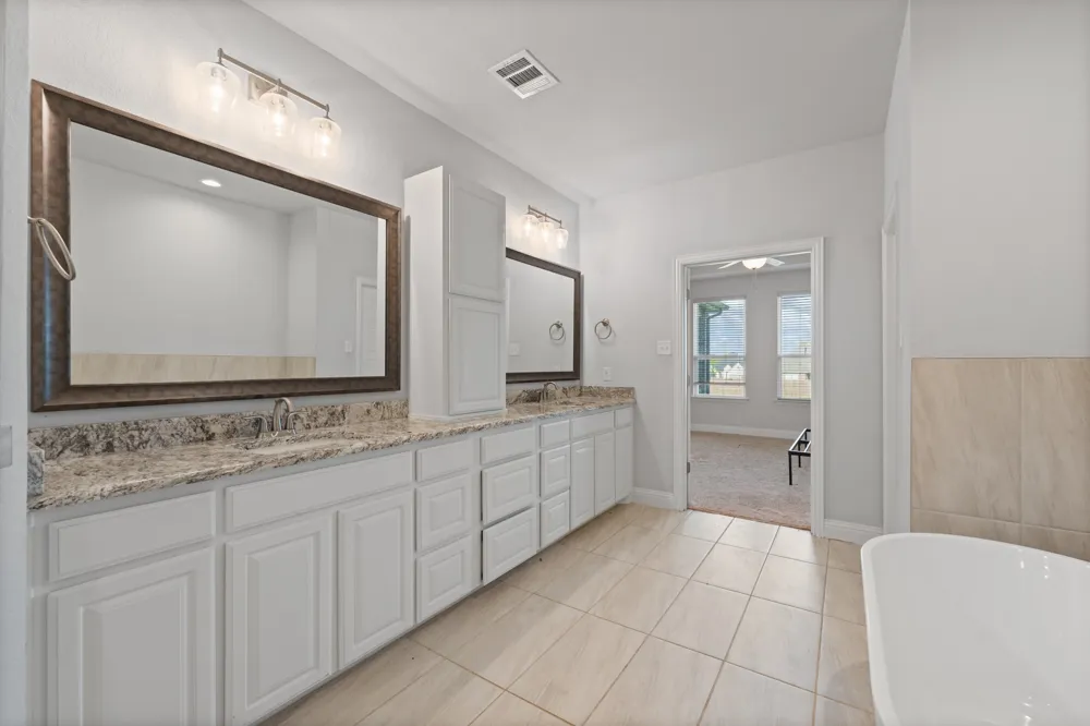125 Treys Way Godley, TX 76044