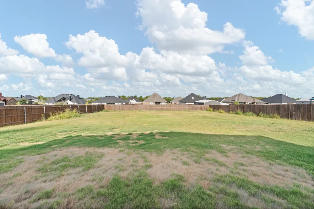 125 Treys Way Godley, TX 76044