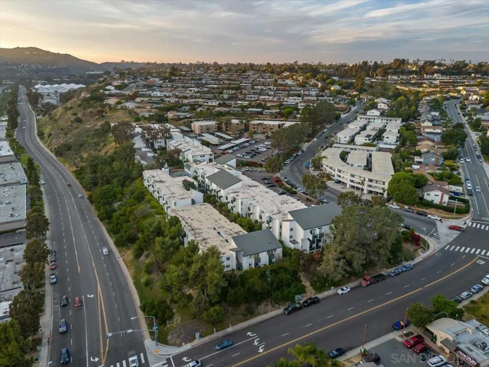 4060 Huerfano #113 San Diego, CA 92117