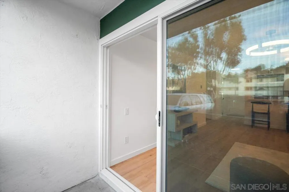 4060 Huerfano #113 San Diego, CA 92117