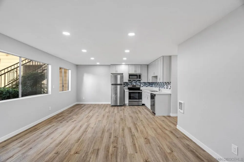 1274 Holly Ave Imperial Beach, CA 91932