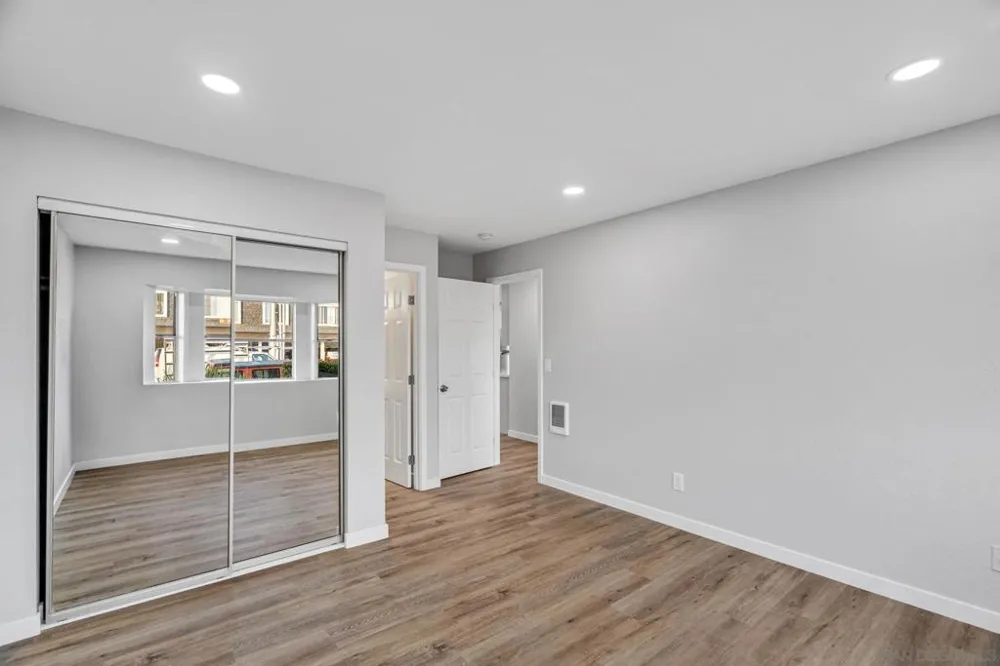 1274 Holly Ave Imperial Beach, CA 91932