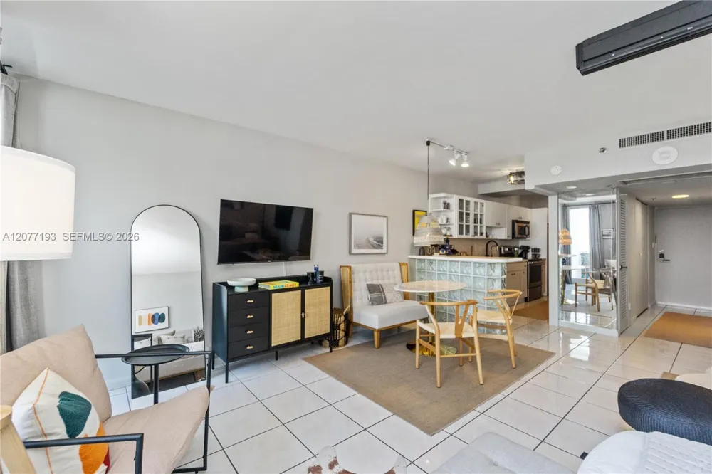100 Lincoln Rd #1107 Miami Beach, FL 33139