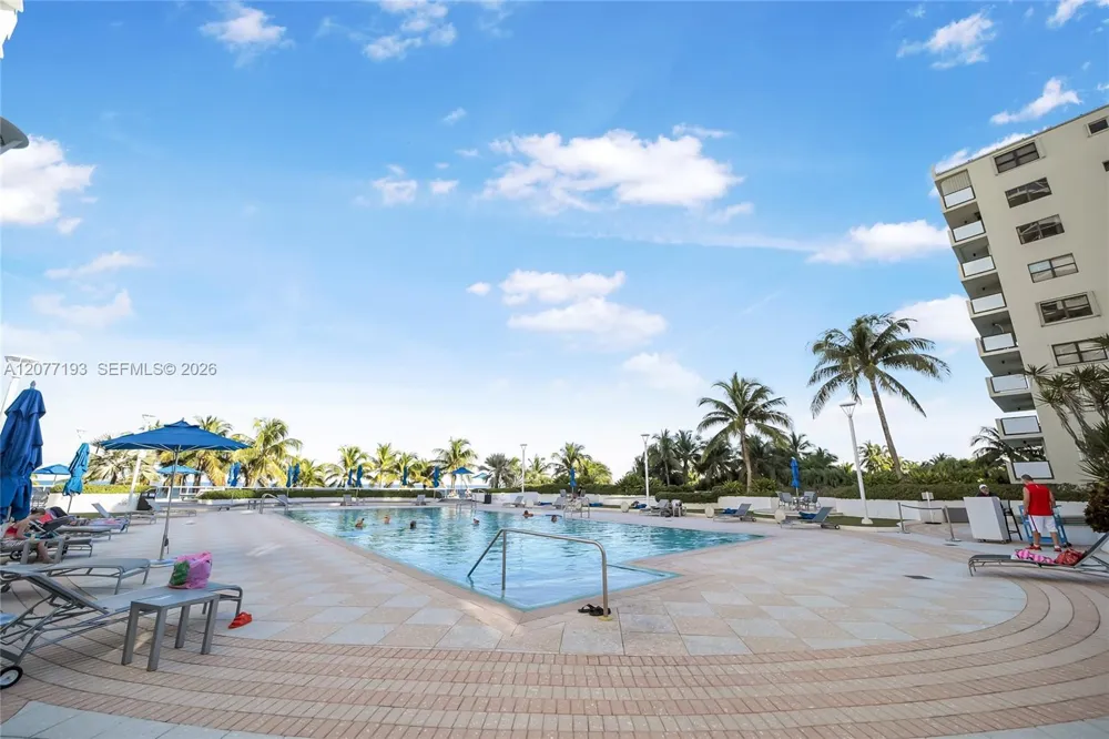 100 Lincoln Rd #1107 Miami Beach, FL 33139
