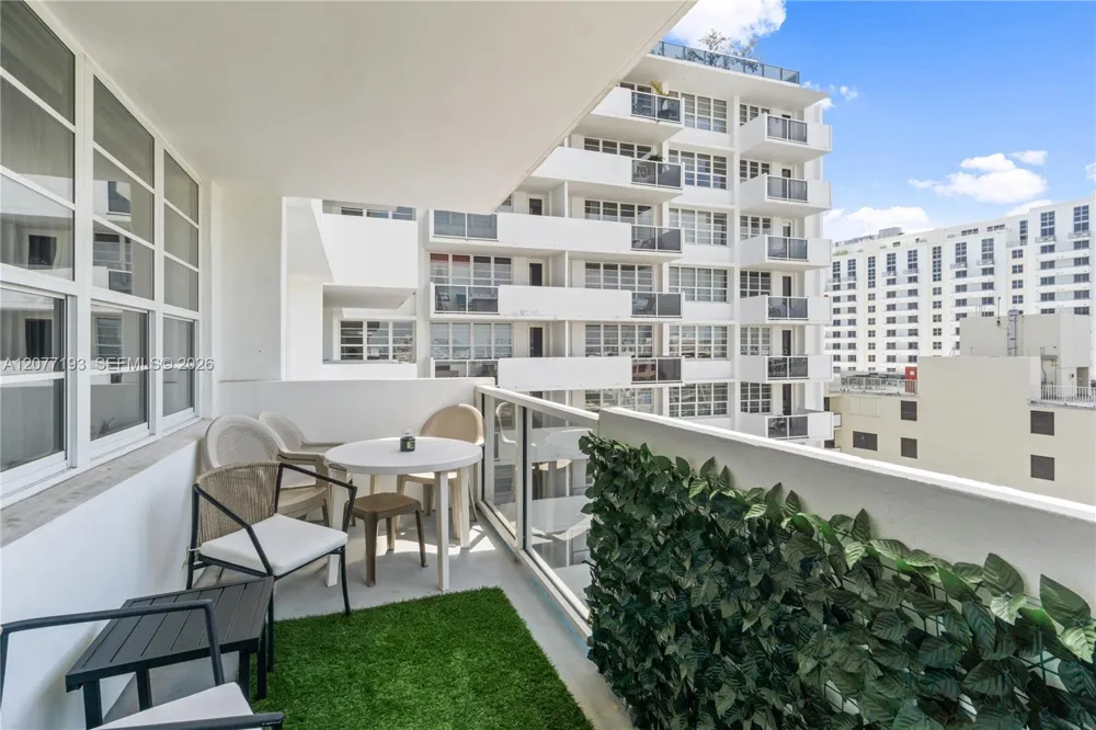100 Lincoln Rd #1107 Miami Beach, FL 33139