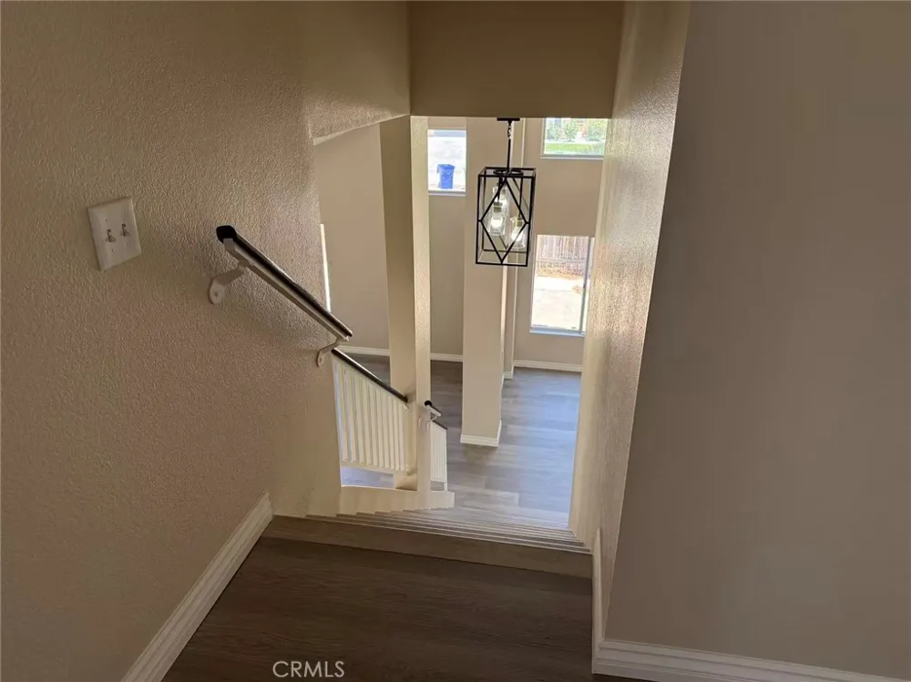 14830 Redwood Adelanto, CA 92301