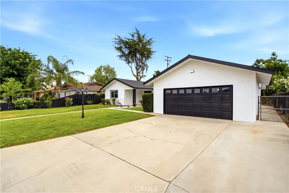 41141 Academy Hemet, CA 92544