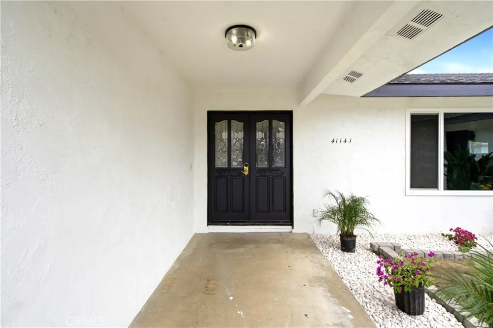 41141 Academy Hemet, CA 92544