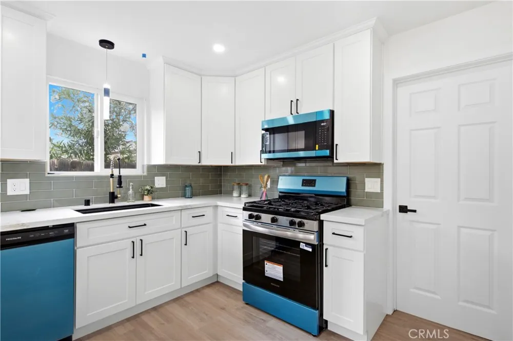 41141 Academy Hemet, CA 92544
