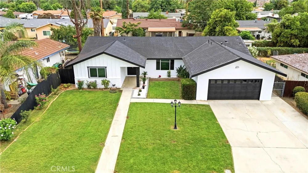 41141 Academy Hemet, CA 92544
