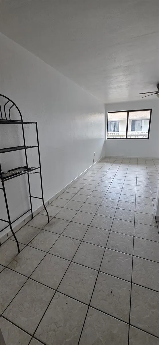 664 W 29th St #6 Hialeah, FL 33012