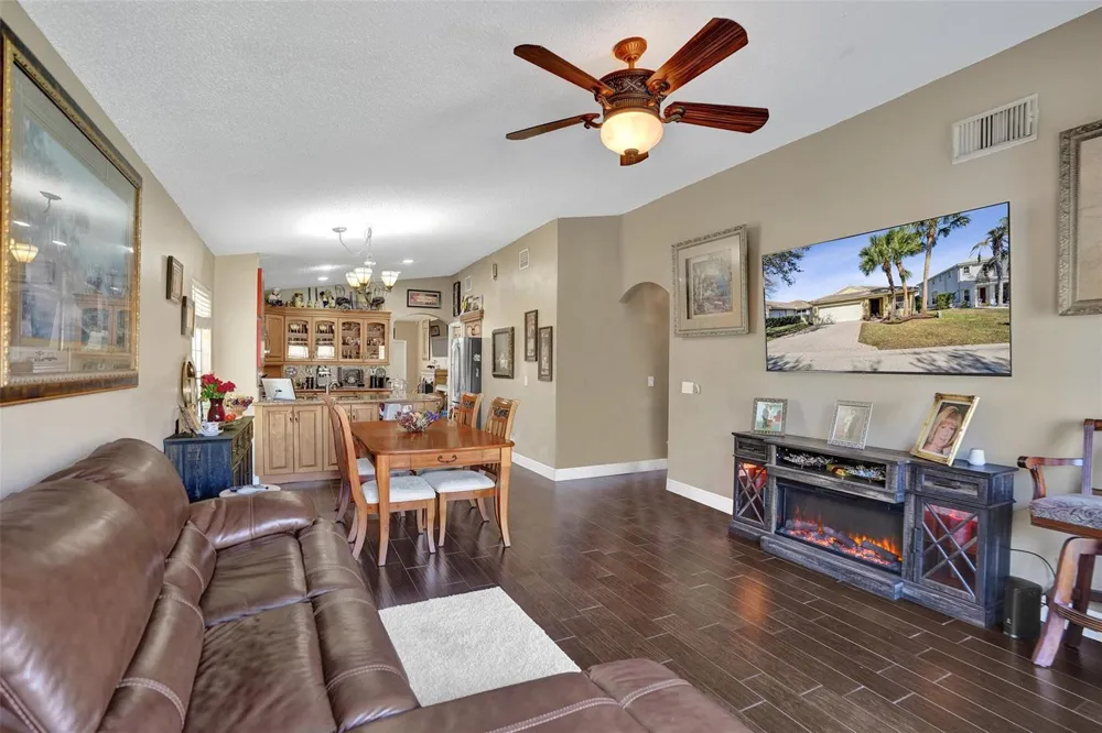 5534 NW 125th Terrace Coral Springs, FL 33076