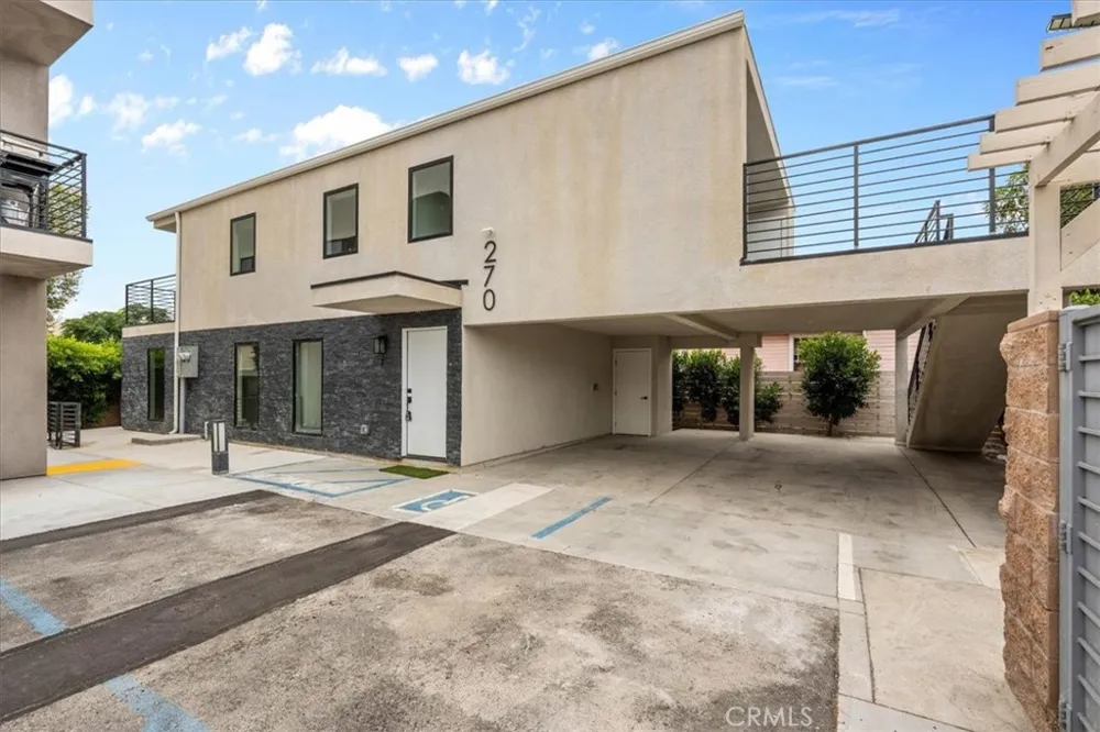270 11th #1 Upland, CA 91786