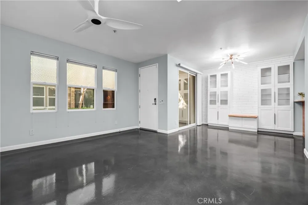 226 E Jeanette Lane Santa Ana, CA 92705