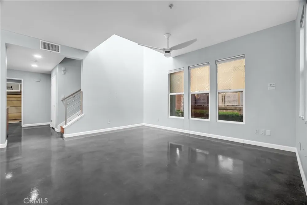 226 E Jeanette Lane Santa Ana, CA 92705