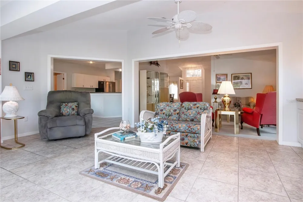 2042 PRESTANCIA LANE Sun City Center, FL 33573