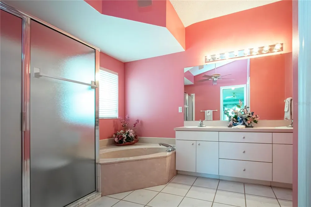 2042 PRESTANCIA LANE Sun City Center, FL 33573