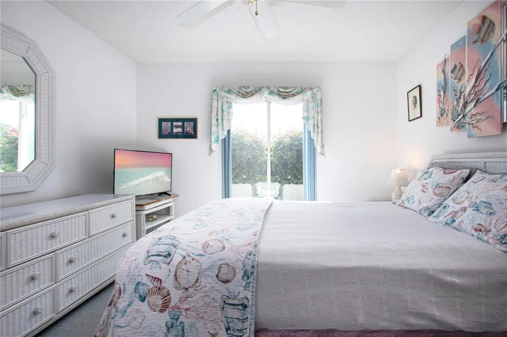 2042 PRESTANCIA LANE Sun City Center, FL 33573