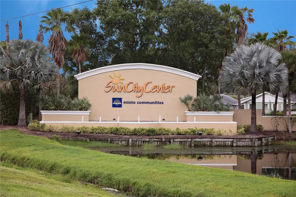 2042 PRESTANCIA LANE Sun City Center, FL 33573