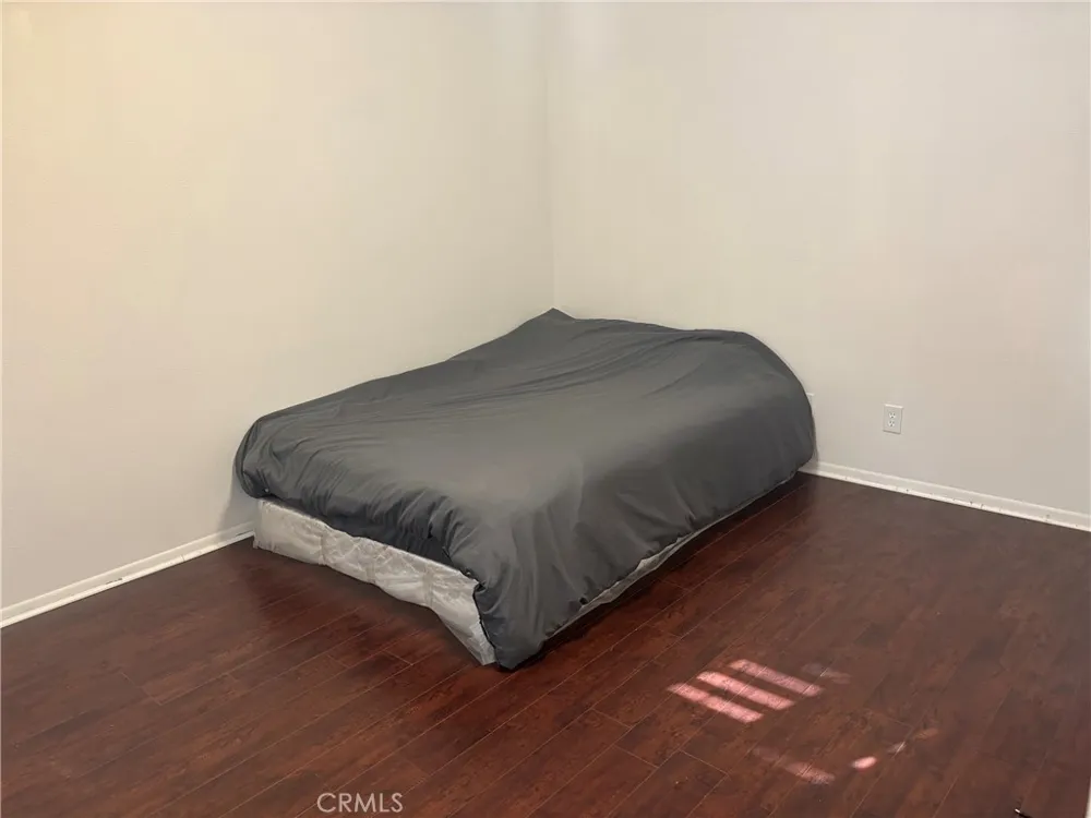 10940 Santa Cruz Desert Hot Springs, CA 92240