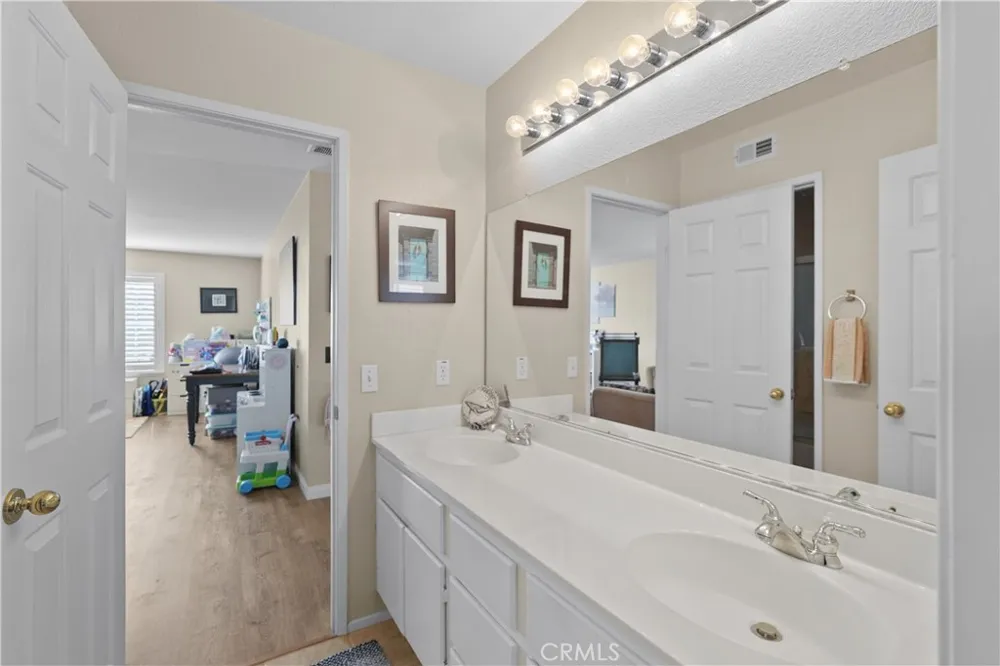 44801 Shale Temecula, CA 92592