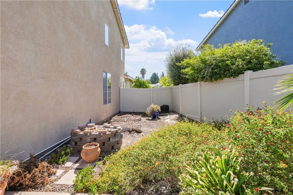 44801 Shale Temecula, CA 92592