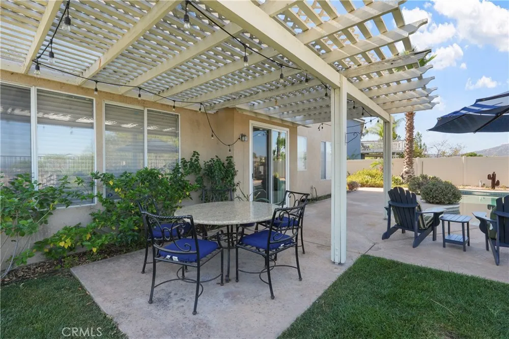 44801 Shale Temecula, CA 92592