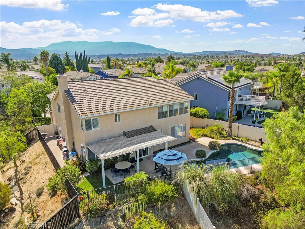 44801 Shale Temecula, CA 92592