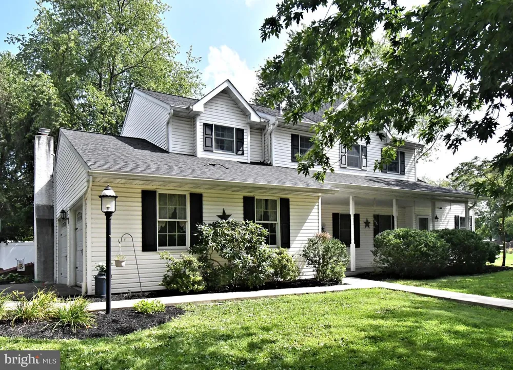 691 PENNFIELD DRIVE Hatfield, PA 19440