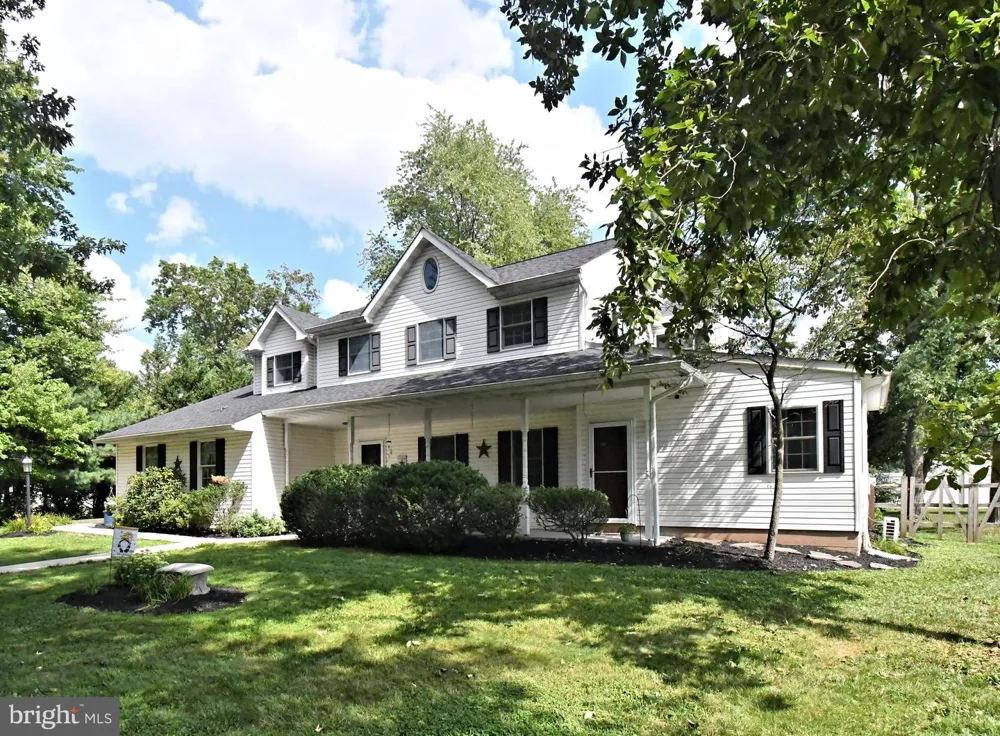 691 PENNFIELD DRIVE Hatfield, PA 19440