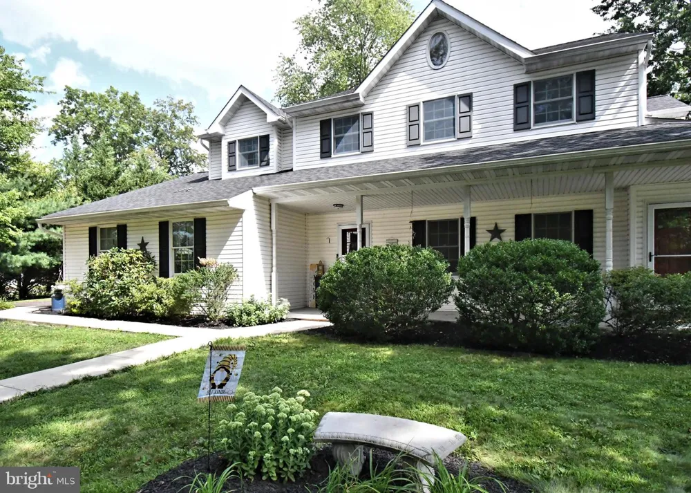 691 PENNFIELD DRIVE Hatfield, PA 19440