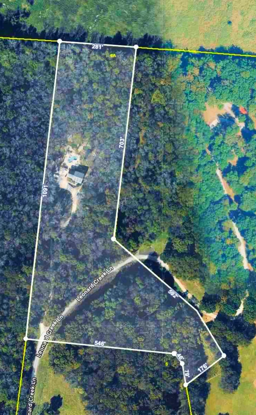 2870 Leonard Creek Ln Arrington, TN 37014